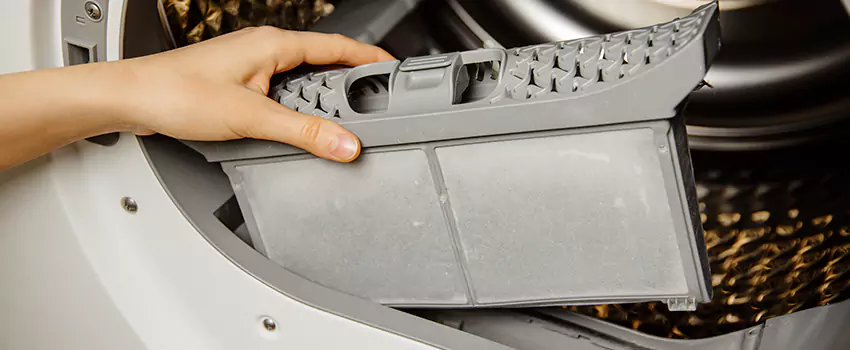 Signs Of A Clogged Dryer Lint Trap in Hazel Dell, Washington